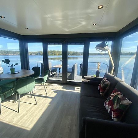 Houseboat Marina Mookerplas 4-6 Persons Plasmolen Zewnętrze zdjęcie